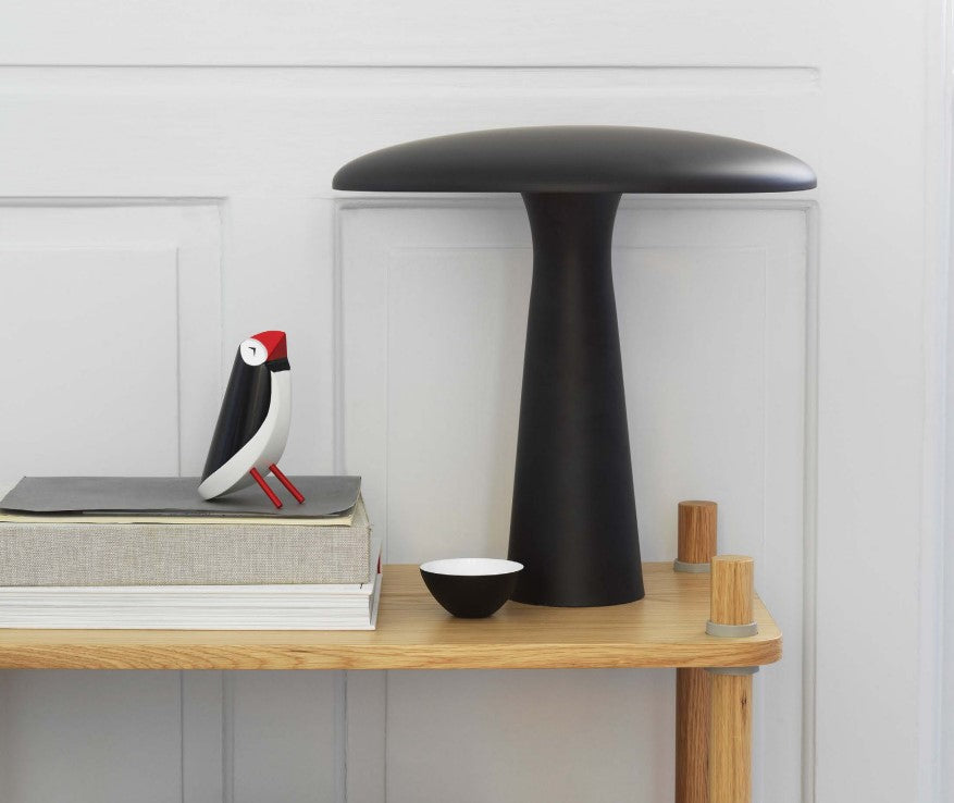 Shelter bordlampe Sort