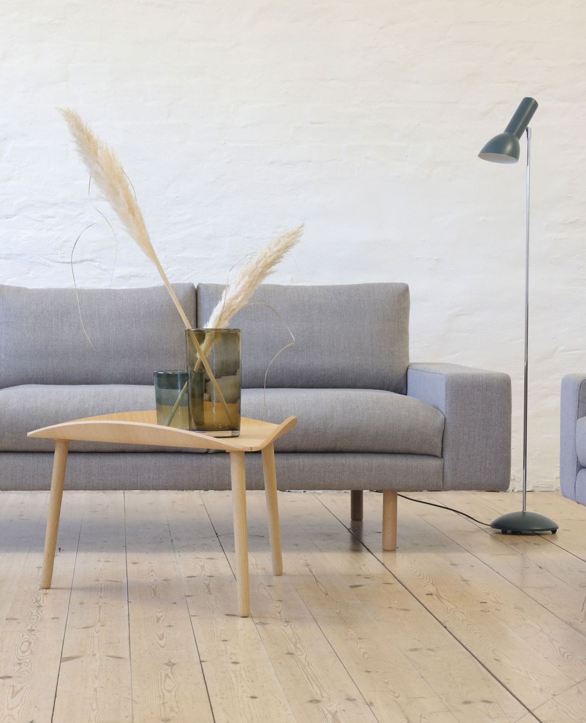 Oblique Flintgrå/Krom - Gulvlampe