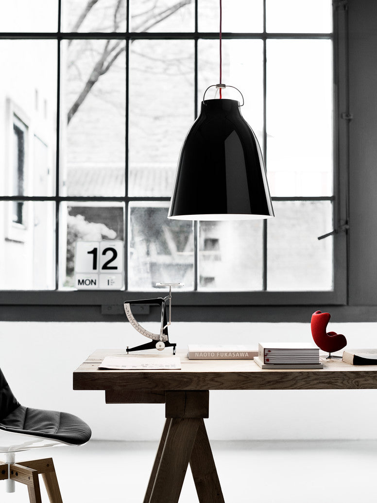 Caravaggio™ High-Gloss P3 Pendel Sort