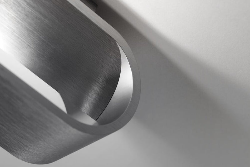Titanium Light Point lampe set helt tæt på
