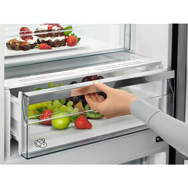 AEG RCB636E4MW - Fritstående kølefryseskab