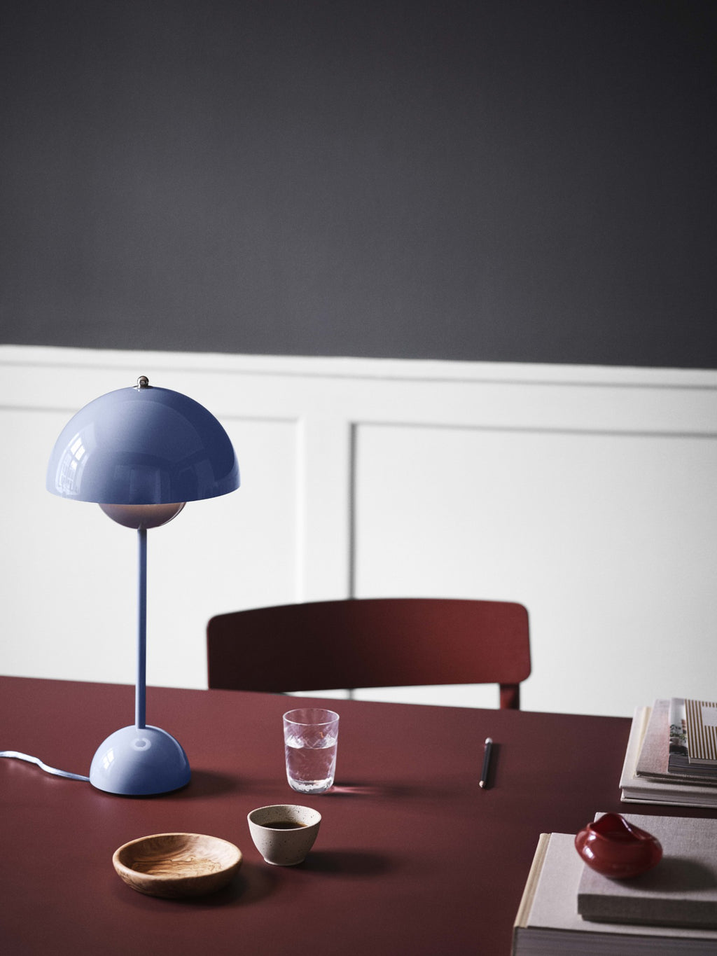 Enkel og klassisk Flowerpot VP3 Light Blue