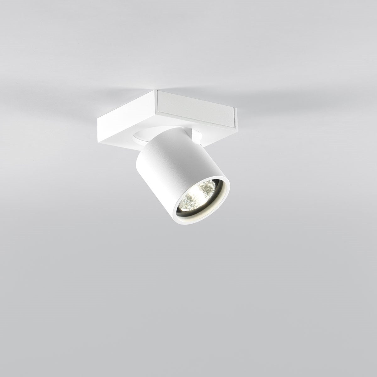 Light point loftspot FOCUS 1 WHITE LED 3000K