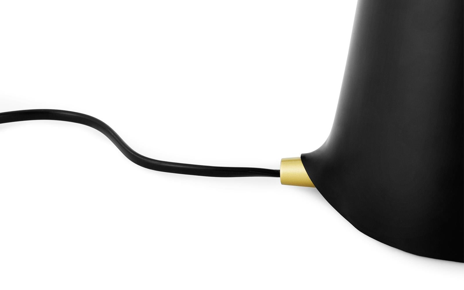 Shelter bordlampe Sort