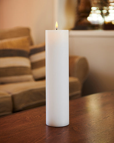 Sille Exclusive Ø7,5 x H25cm, Hvid - Indendørs Lys - Sirius Home